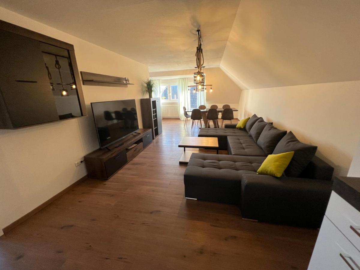 Ferienwohnung Mit Blick Lembruch Exterior foto