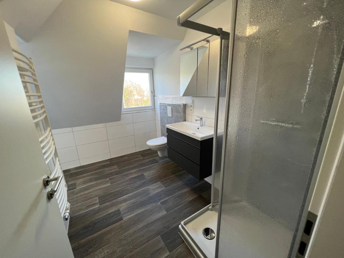 Ferienwohnung Mit Blick Lembruch Exterior foto